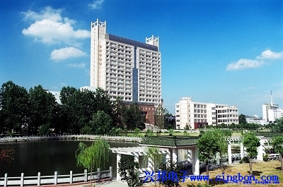 武漢理工大學馬房山分校IC卡水控管理系統(tǒng)。